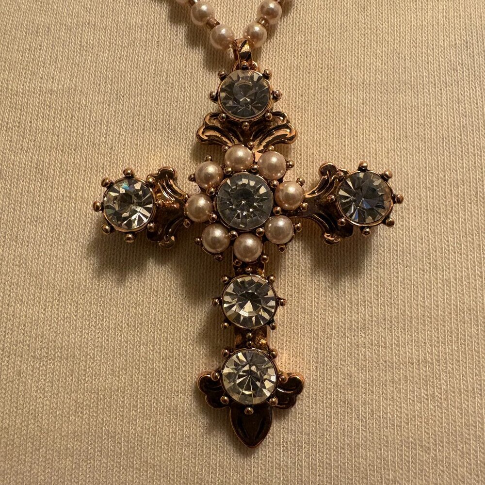 NWT Betsey Johnson Cross Collection 2018 rose gold & pink crystal cross & chain